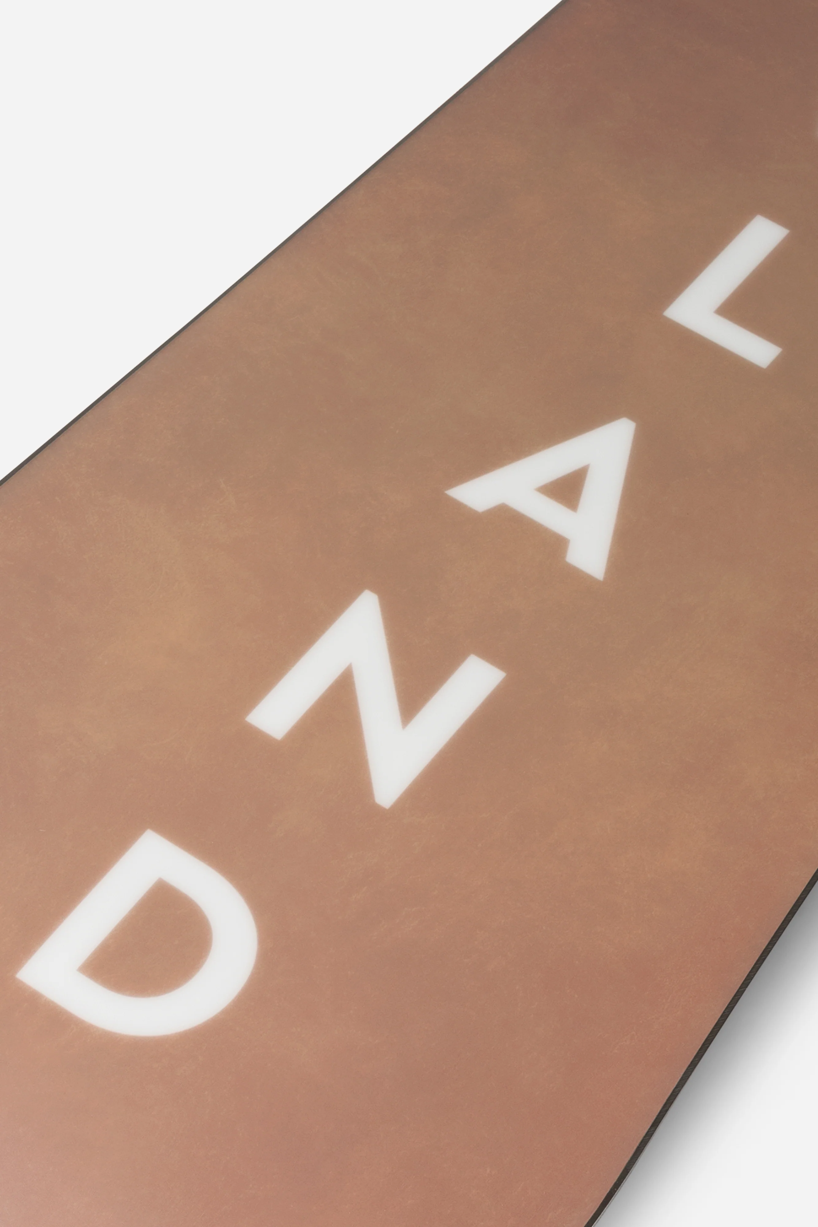 Tomorrowland Snowboard 158Cm - Image 4